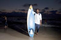 Серфингисты из команды 'Surfing for Peace' в секто