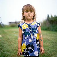 Фотографии улиц маленького городка под названием К