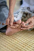 Фотографии, иллюстрирующие процедуру традиционного