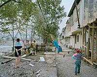Фотографии жителей маленькой деревни, которая нахо