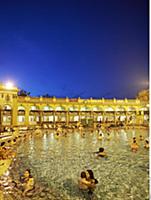 Hungary / Budapest / 2014 / SzЋchenyi-Bath.

© Phi