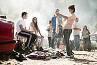 Romania / Negreni / 2014 / Local lady check the qu