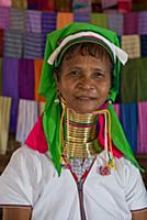 MYANMAR / Shan State / Inle Lake / Ywama / Portrai