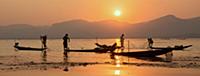 MYANMAR / Shan State / Inle Lake / Sunset at the I