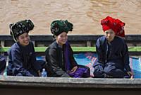 MYANMAR / Shan State / Inle Lake / Ywama / Pa-O pe
