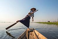 MYANMAR / Shan State / Inle Lake / Fisherman of th