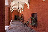 PERU / Arequipa / Santa Catalina Monastery

© Ol