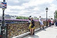 France / Paris / 2015 / Lovelocks / View on the Po