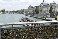 France / Paris / 2015 / Lovelocks / View on a tour