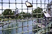 France / Paris / 2015 / Lovelocks / Passerelle Bic