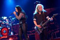 Концерт знаменитой финской метал-группы 'Nightwish