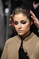 Бэкстейдж показа «Tony Ward» на неделе моды в Моск
