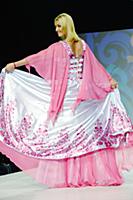 Анастасия Волочкова на показе коллекции YanaStasia