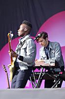 Группа «Metronomy» на музыкальном фестивале «Svoy 