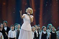Яна Меликаева и хор «Новая волна» на фестивале «Пе