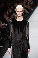 Показ Guy Laroche осень/зима 2015-2016. Неделя мод