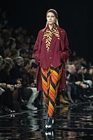 Показ Issey Miyake осень/зима 2015-2016. Неделя мо