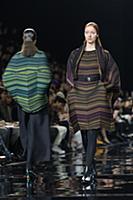 Показ Issey Miyake осень/зима 2015-2016. Неделя мо