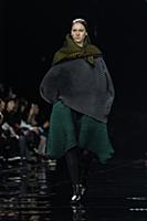 Показ Issey Miyake осень/зима 2015-2016. Неделя мо