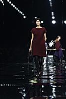 Показ Issey Miyake осень/зима 2015-2016. Неделя мо