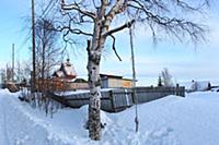 На улицах посёлка Рабочеостровск. Побережье Белого