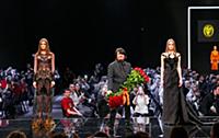 Неделя моды в Москве. Гости показа Валентина Юдашк