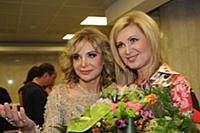 Вика Цыганова и Екатерина Голицына. Церемония вруч