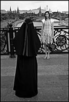 Патриарший мост. Подборка черно-белых фотографий м