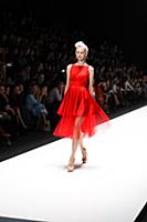 Показ Ester Abner. Неделя Моды Mercedes Benz Fashi