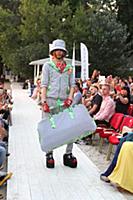 Сергей Зверев. Показ круизной коллекции YanaStasia