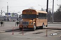 Старый автобус. Виды Санкт-Петербурга. Россия, Сан