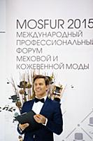 Александр Белов. Международная выставка головных у