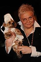 Светлана Коннеген со своей собакой.