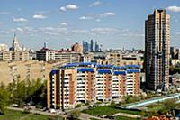 Современные дома-новостройки на Юго-Западе Москвы.