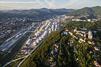Туапсинская нефтебаза  в центре города Туапсе со в