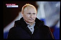 На Манежной площади в 21:00 начался митинг в подде