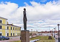 Памятник Анне Ахматовой