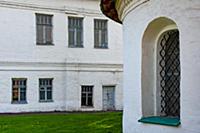 Ярославль, Спасо-Преображенский монастырь, окна на