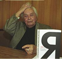 Театральный режиссер Юрий Любимов.