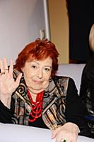 Эстрадная певица Алла Иошпе.