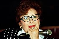 Эстрадная певица Алла Иошпе.