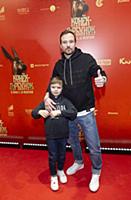 Алексей Чадов с сыном Федором. Премьера фильма «Ко