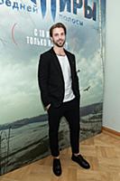 Владимир Курцеба. Премьера сериала «Вампиры средне