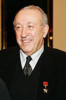Российский художник-живописец Таир Салахов.