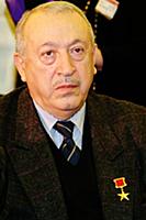 Российский художник-живописец Таир Салахов.