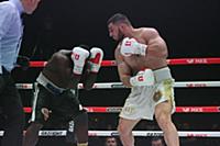 Вартан Арутюнян vs Альфонс Мчумиатумбо (Танзания).