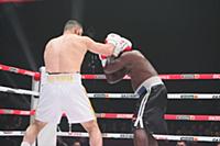 Вартан Арутюнян vs Альфонс Мчумиатумбо (Танзания).