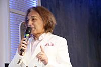 Авнер Вериус. День рождения телеведущего Левана То