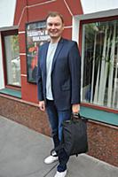 Константин Константинов. Сбор труппы и открытие 99