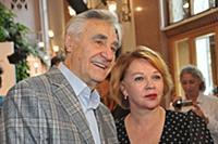Анатолий Васильев, Елена Валюшкина. Сбор труппы и 